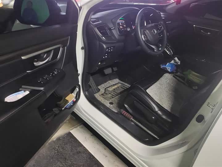 Фото 9 - Honda CR-V Hybrid