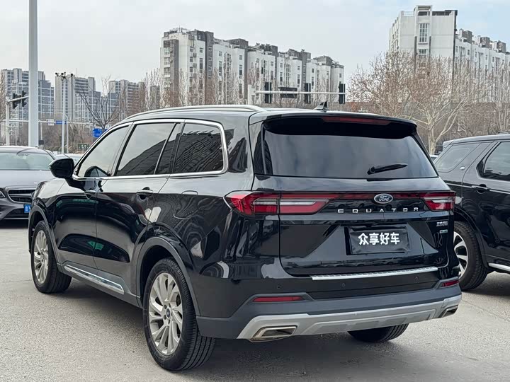 Фото 7 - Ford Equator