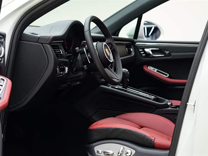 Фото 7 - Porsche Macan