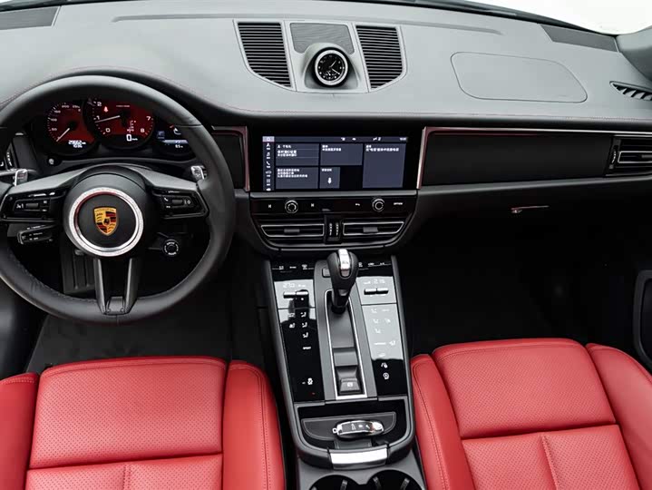 Фото 9 - Porsche Macan