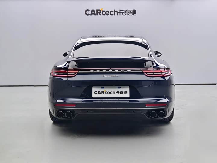 Фото 5 - Porsche Panamera