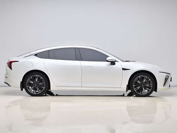 Фото 5 - Hozon S