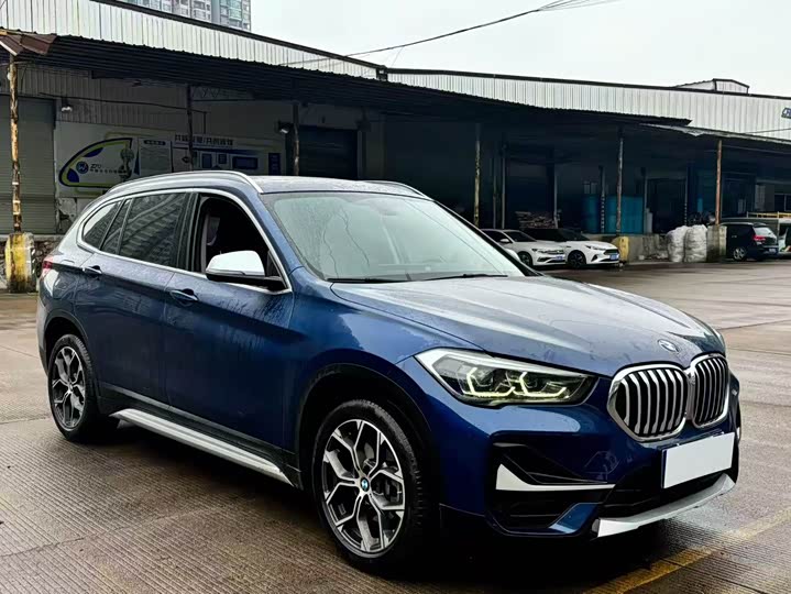 Фото 3 - BMW X1