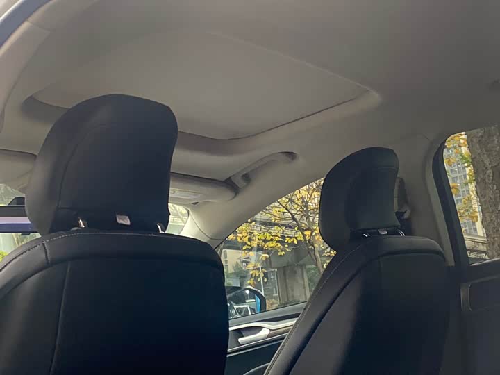 Фото 7 - Ford Mondeo