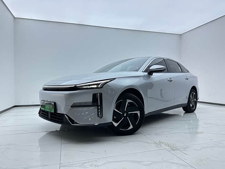 Фото 1 - Geely Galaxy L6