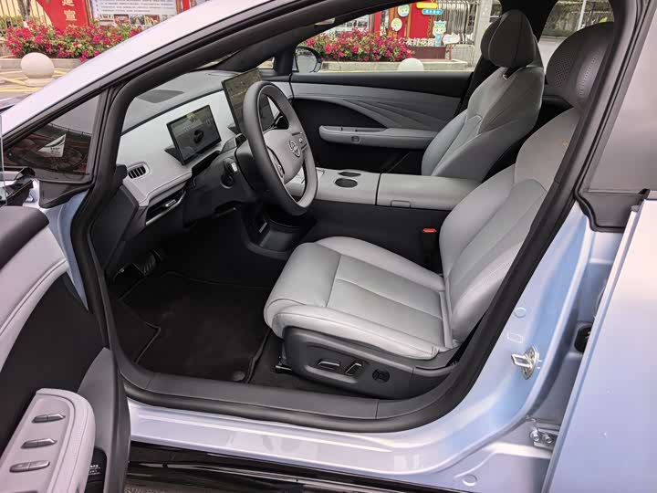 Фото 9 - Nissan N7