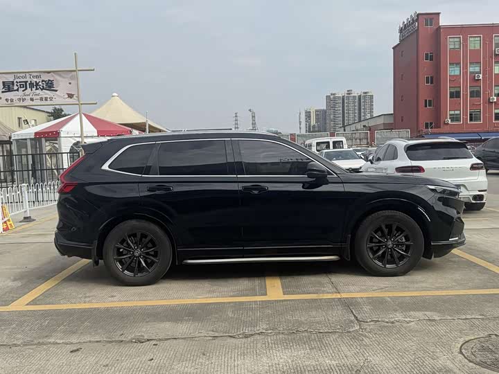 Фото 8 - Honda CR-V