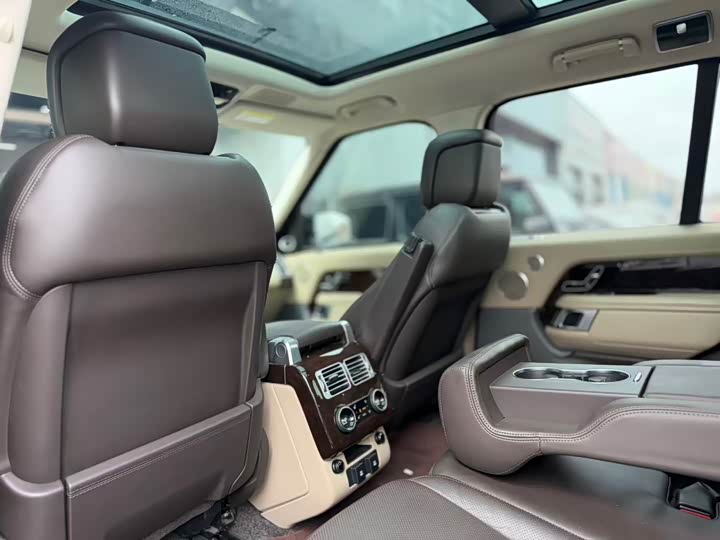 Фото 8 - Land Rover Range Rover