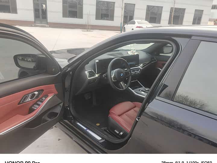 Фото 7 - BMW 3 Series