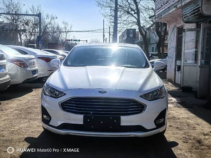 Фото 2 - Ford Mondeo