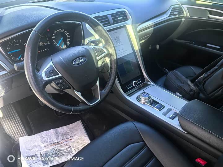 Фото 8 - Ford Mondeo