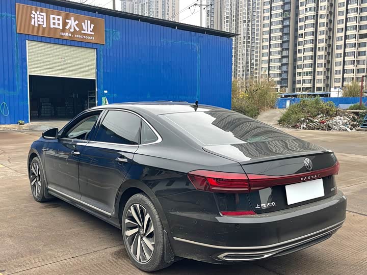 Фото 6 - Volkswagen Passat