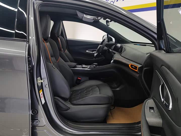 Фото 8 - Changan UNI-T