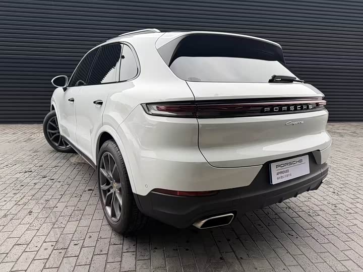 Фото 8 - Porsche Cayenne