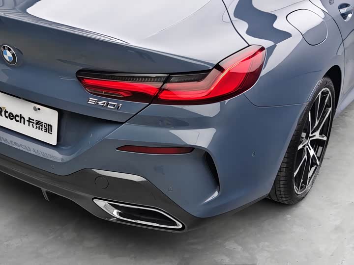 Фото 6 - BMW 8 Series