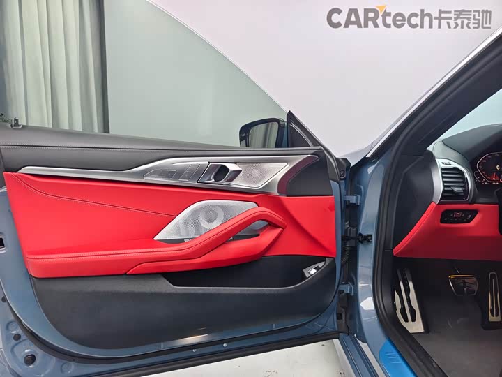 Фото 8 - BMW 8 Series