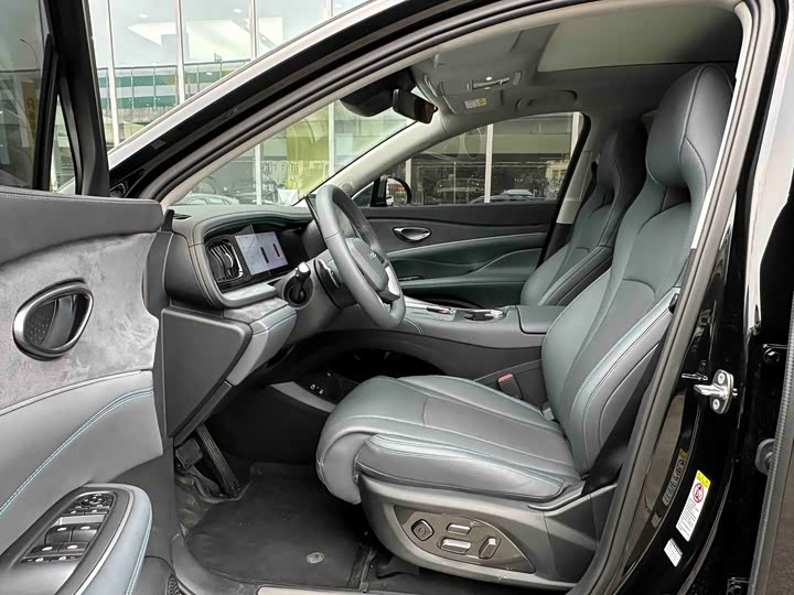 Фото 3 - BYD Sea Lion 07 DM-i Hybrid