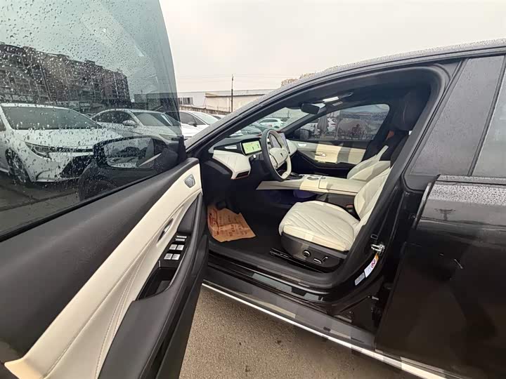 Фото 4 - Changan Deepal SL03