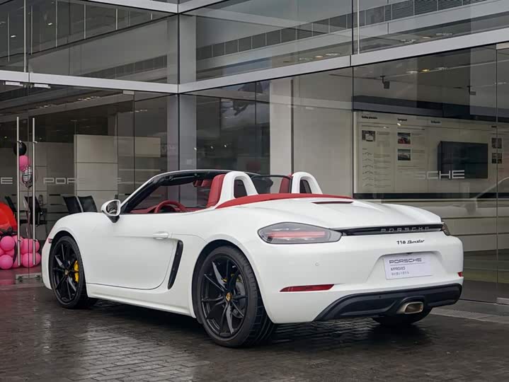 Фото 7 - Porsche 718