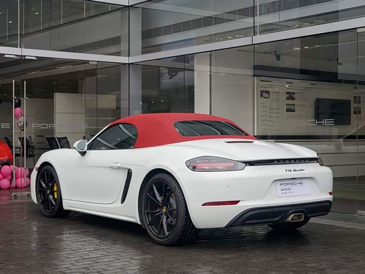 Фото 8 - Porsche 718