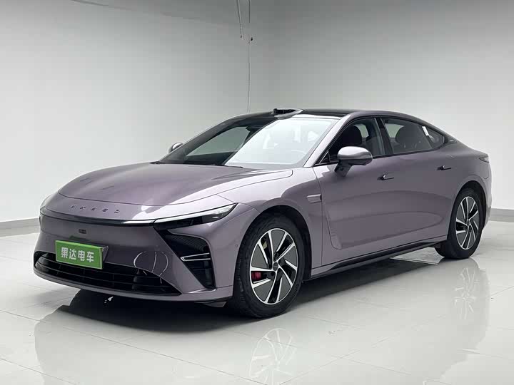 Фото 1 - Exeed Sterra ES