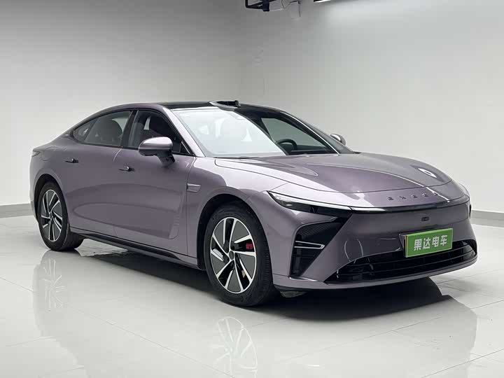 Фото 3 - Exeed Sterra ES