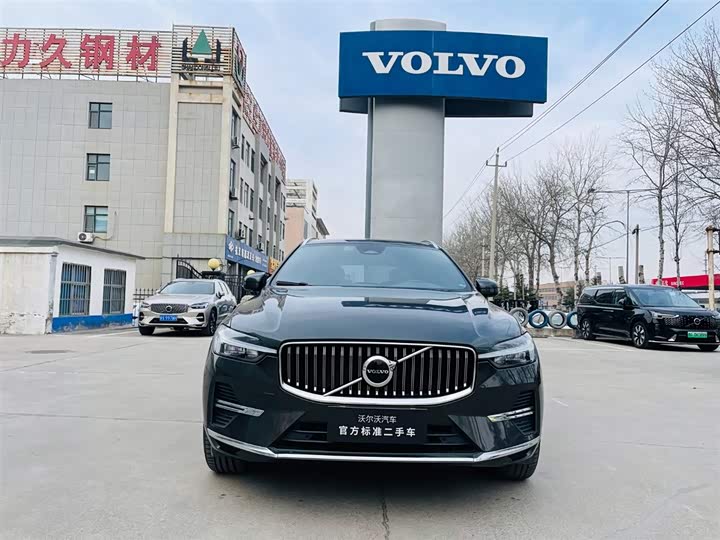 Фото 2 - Volvo XC60