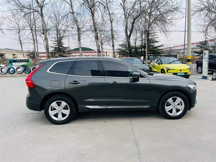 Фото 5 - Volvo XC60