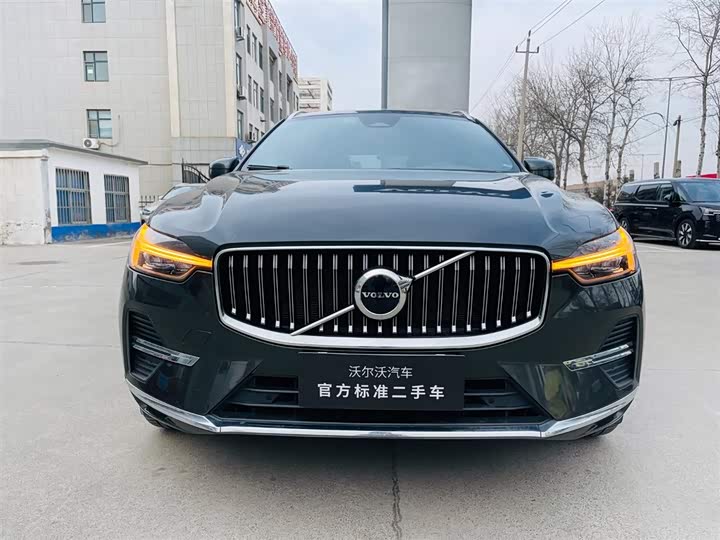 Фото 7 - Volvo XC60