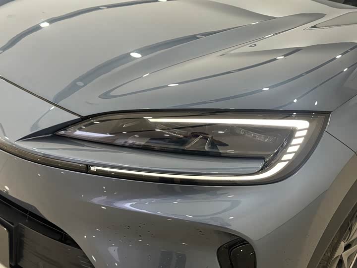 Фото 3 - BYD Sea Lion 07 DM-i Hybrid