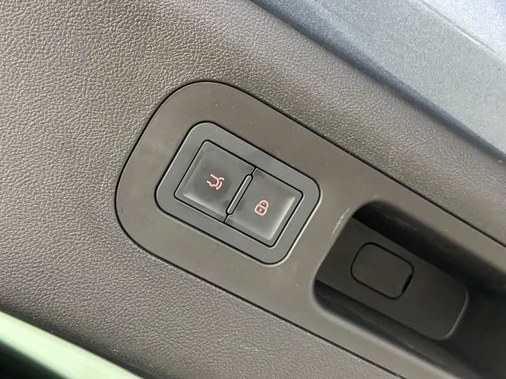 Фото 7 - BYD Sea Lion 07 DM-i Hybrid