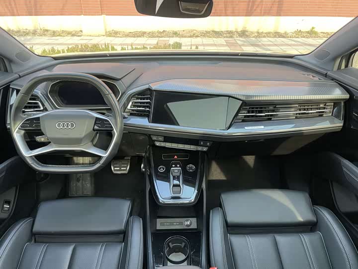 Фото 7 - Audi Q4 e-tron