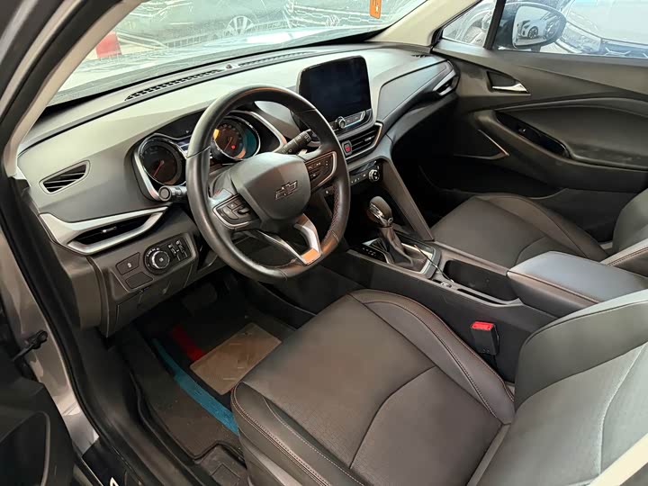 Фото 8 - Chevrolet Orlando