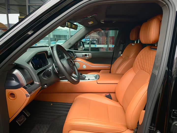 Фото 6 - Tank 700 Hybrid