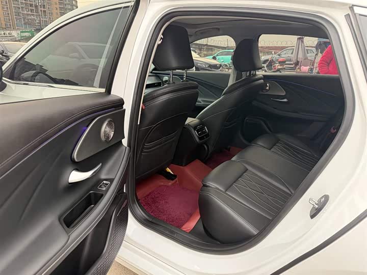 Фото 7 - Chery Arrizo 8