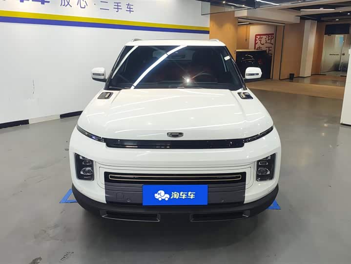 Фото 2 - Geely Icon