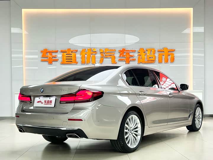 Фото 5 - BMW 5 Series