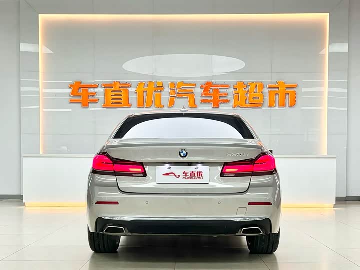 Фото 6 - BMW 5 Series