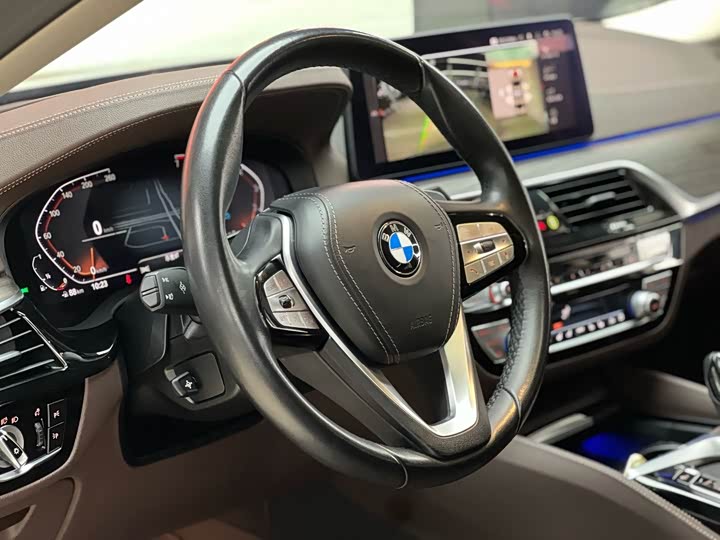 Фото 7 - BMW 5 Series