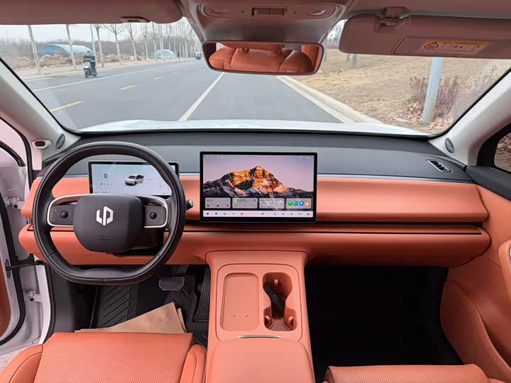 Фото 7 - Leapmotor C10