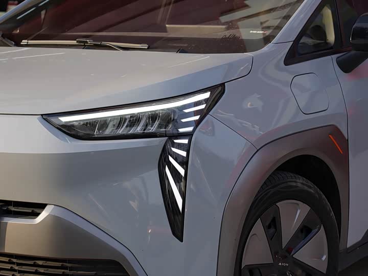 Фото 3 - GAC Aion Y