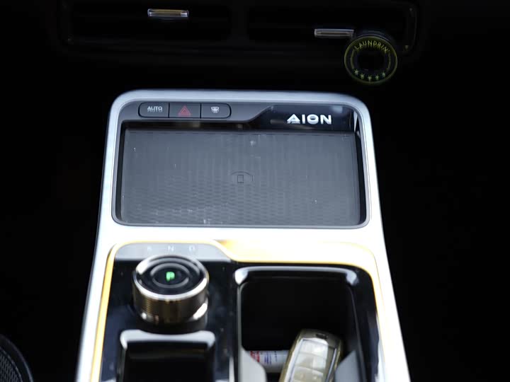 Фото 9 - GAC Aion Y