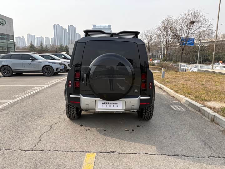 Фото 7 - Land Rover Defender