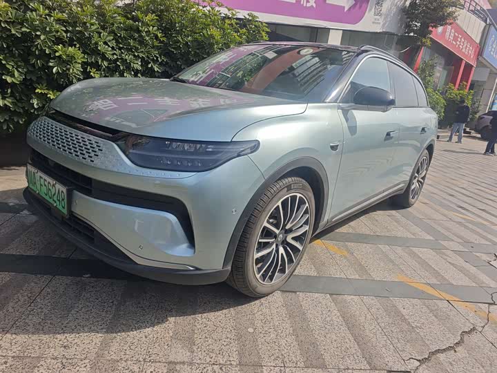 Фото 1 - Leapmotor C11