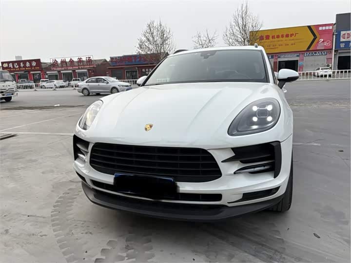 Фото 2 - Porsche Macan