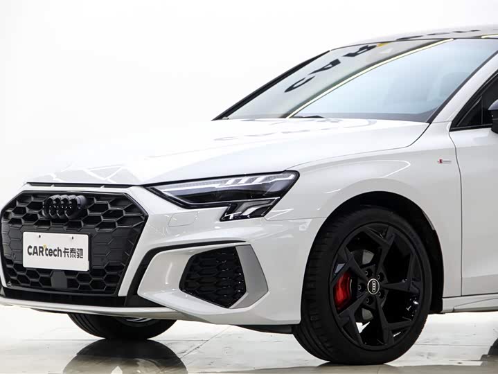 Фото 7 - Audi A3