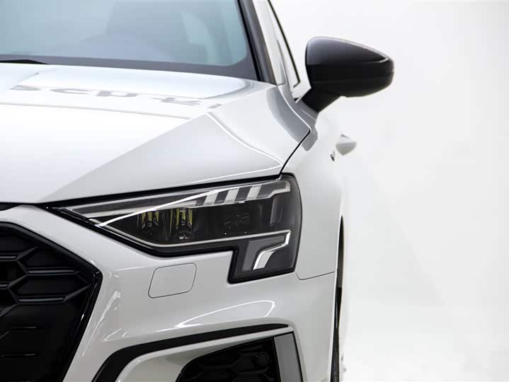 Фото 9 - Audi A3