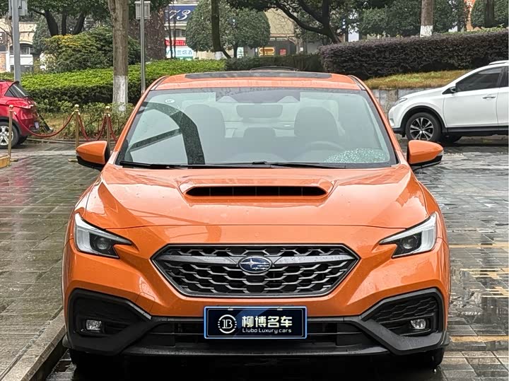 Фото 2 - Subaru WRX