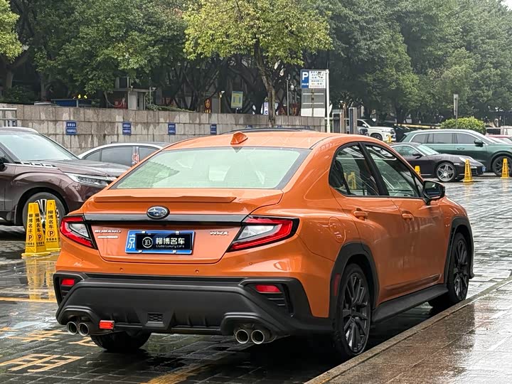 Фото 6 - Subaru WRX