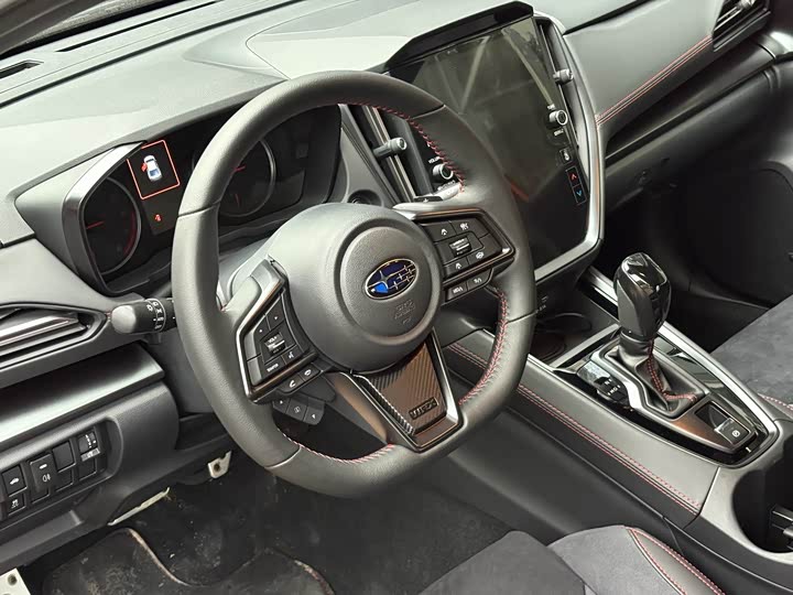 Фото 7 - Subaru WRX